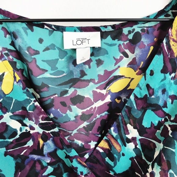 LOFT | blue purple floral tunic blouse - Picture 5 of 8